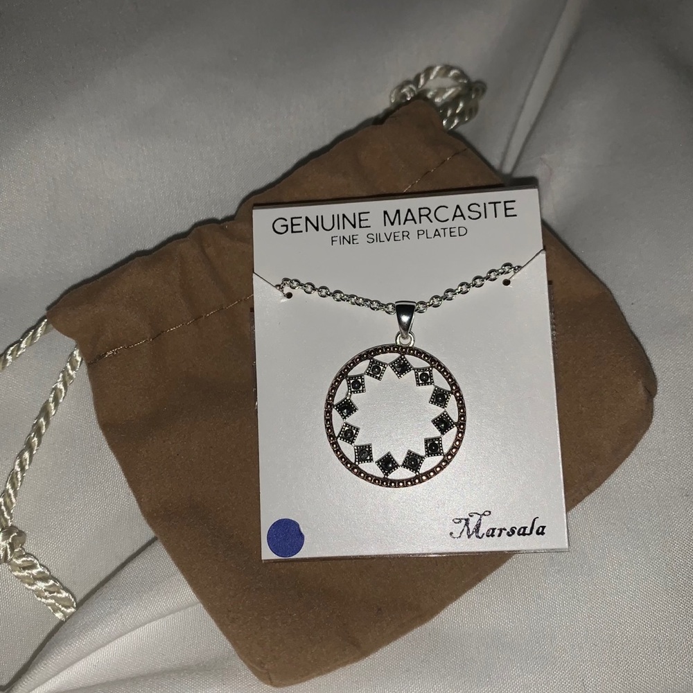 NWT Marsala Marcasite Pendant necklace - Picture 1 of 2